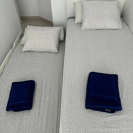Colinas Del Sol Apt Apartman *